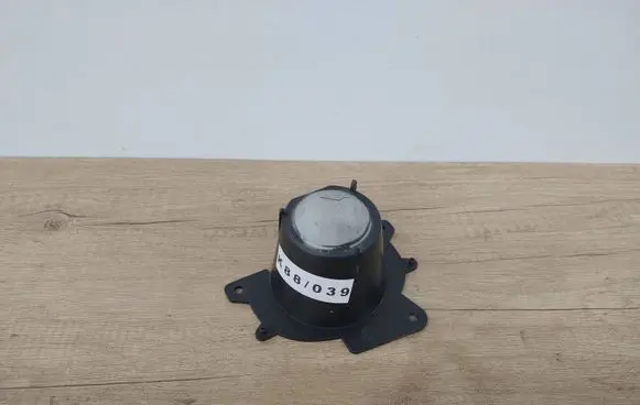 BMW 3 E46 Front fog light trim/grill 7030610