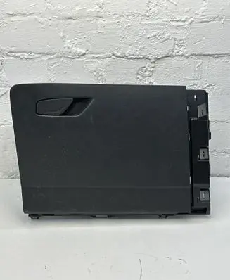 Skoda Enyaq iV Glove box set 5LB857097A