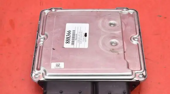Audi A5 8T 8F Engine control unit/module ECU 8K0907401P