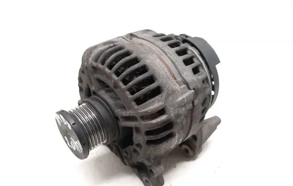 Audi A4 S4 B8 8K Generator/alternator