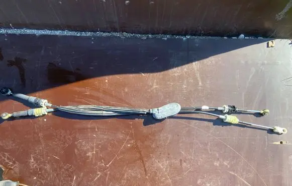 Renault Kangoo III Gear shift cable bracket 