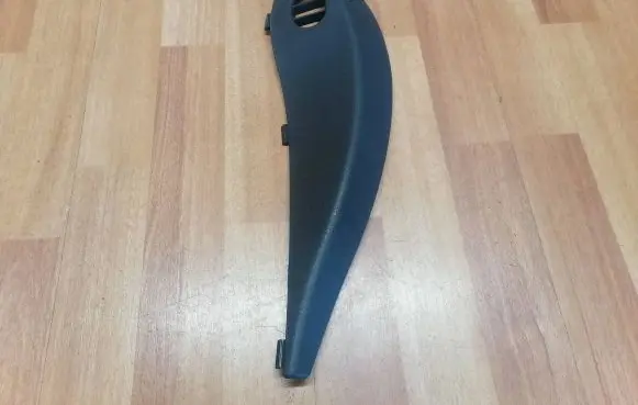 Dashboard side end trim