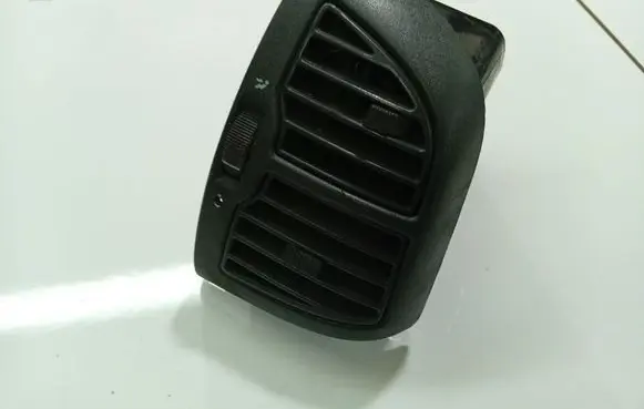 Peugeot Boxer Dash center air vent grill LS130422602