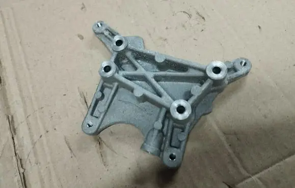Jeep Renegade Engine mounting bracket 55263024