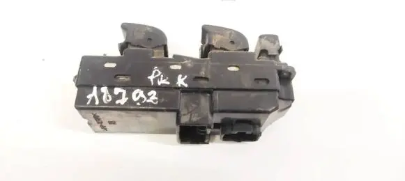 Mazda 6 Electric window control switch