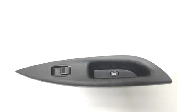 Mazda 6 Electric window control switch GJ6A685L1