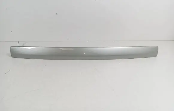 Toyota Auris 150 Number plate light 76801-02250