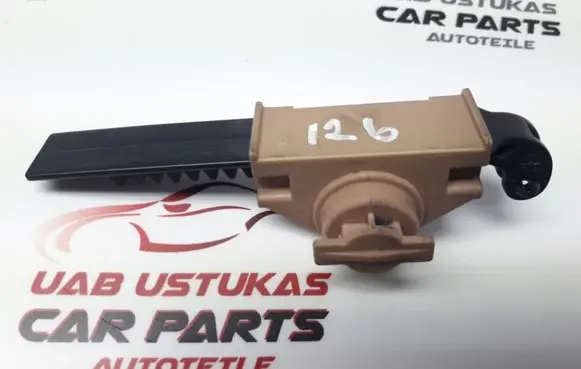 Volkswagen Golf V Other dashboard part