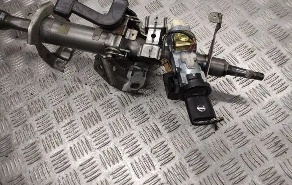 Nissan X-Trail T30 Ignition lock 28590C9902 5WK48042A 2671032209