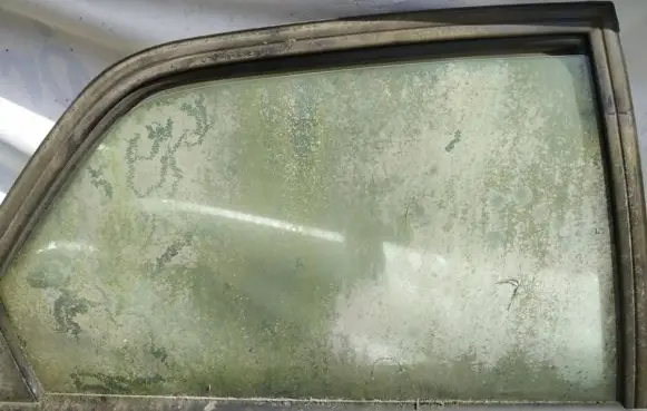 Renault Laguna I Rear door window glass
