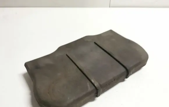 Exhaust heat shield