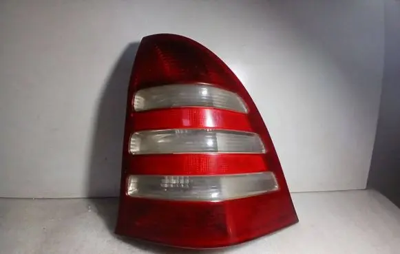 Mercedes-Benz C W203 Rear/tail lights 084401929R