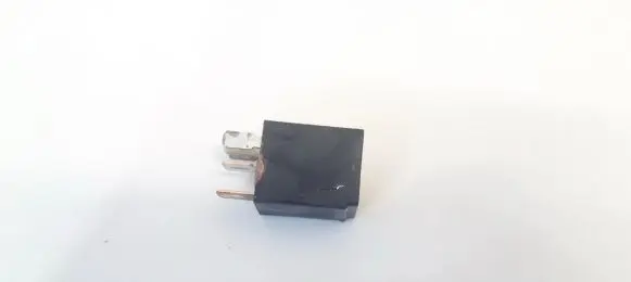 Land Rover Freelander 2 - LR2 Other relay 6g9t14b192ba 6g9t-14b192-ba