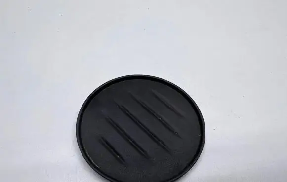 Cup holder front