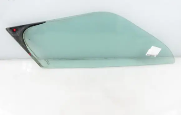 Renault Master III Front triangle window/glass