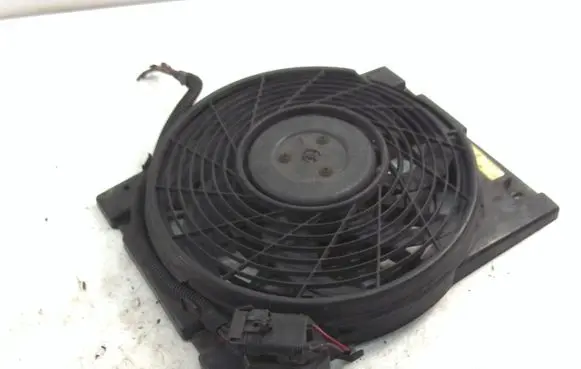 Opel Zafira A Air conditioning (A/C) fan (condenser) 24431827