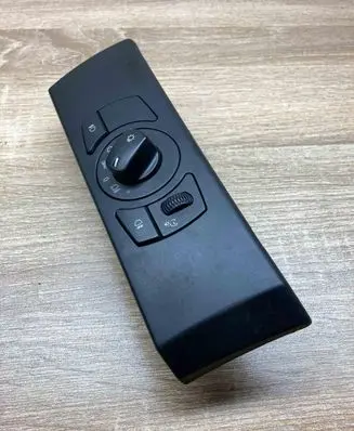 BMW 5 E60 E61 Light switch 6925287 6925260 Used