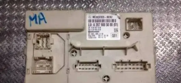 Mercedes-Benz E C207 W207 Door control unit/module A2079005000 A2079013200