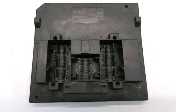 Volkswagen Tiguan Comfort/convenience module 5Q0937084DC