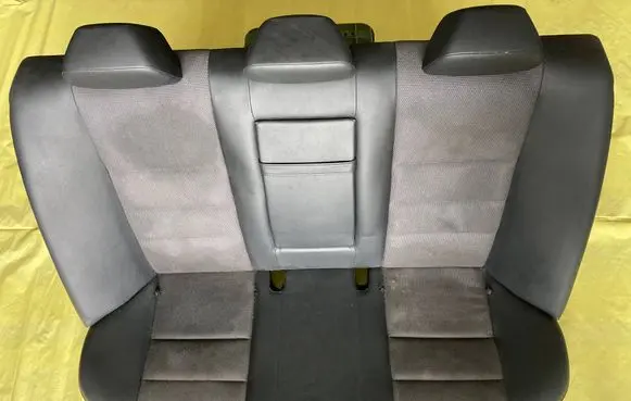 Mercedes-Benz C AMG W204 Second row seats 