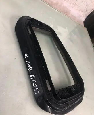 BMW X4 G02 Air micro filter air duct channel part 9364878
