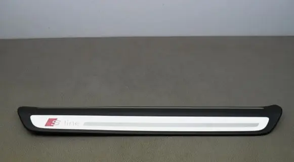 Audi Q3 8U Other sill/pillar trim element 8U0853374B