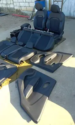 Renault Kadjar Seat set 