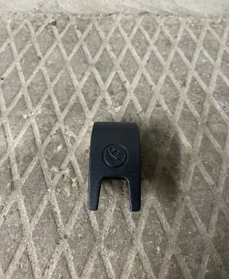 Volkswagen Golf VII ISOFIX cover 5G0887187