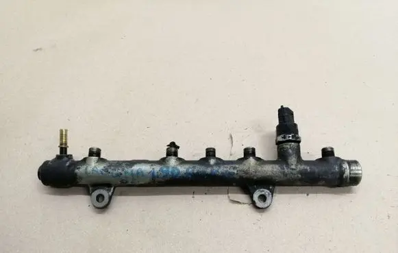 Renault Laguna II Fuel main line pipe 0445214065 8200330912