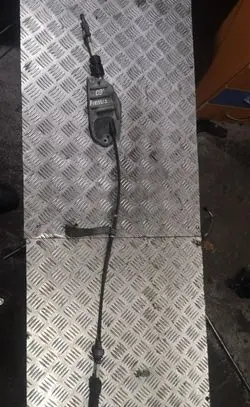 Toyota Avensis T270 Gear shift cable linkage