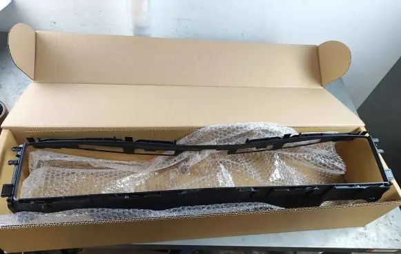 Porsche Macan (95B) Air flow deflector 95b121710b1e0