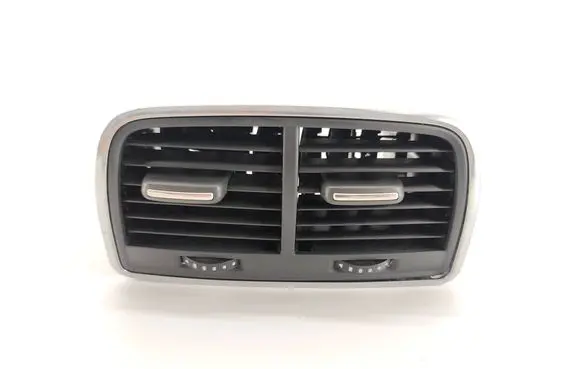 Rear air vent grill