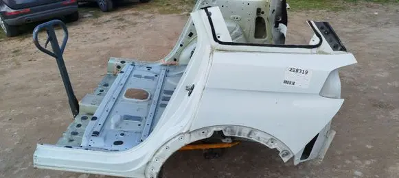 Peugeot 5008 Rear quarter panel