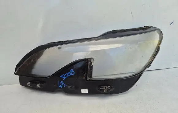 Peugeot 5008 II Headlight part 