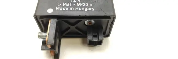 Mercedes-Benz Sprinter W906 Glow plug pre-heat relay A0025424019 899322000