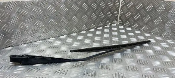 Chevrolet Lacetti Rear wiper blade arm