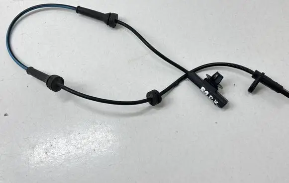 Nissan Rogue ABS brake wheel speed sensor 479106RR0A