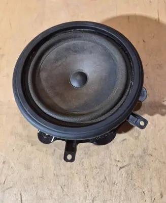 Audi A3 S3 8P Front door speaker 7606500214 8P0035411