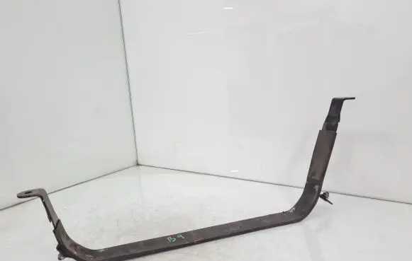 Toyota GT 86 Fuel tank mounting bracket 