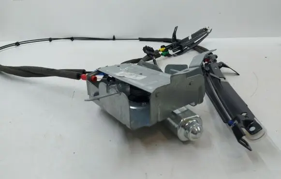 BMW 5 F10 F11 Curtain motor 7232773