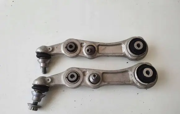 Mercedes-Benz C W205 Front control arm