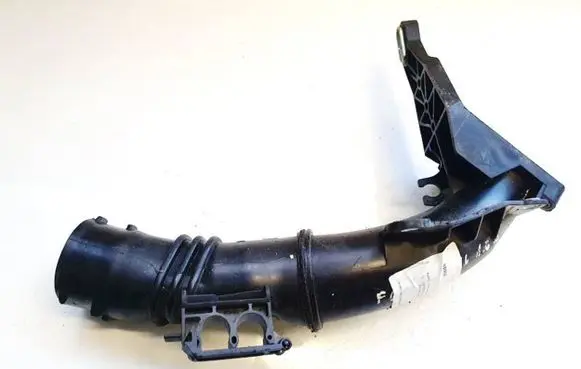 Ford Focus Intercooler hose/pipe AV6Q9351BC AV6Q-9351-BC