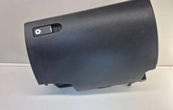Mercedes-Benz C W204 Glove box set 