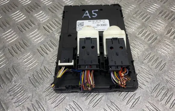 Audi A4 S4 B9 8W Central body control module 8W1907063DG