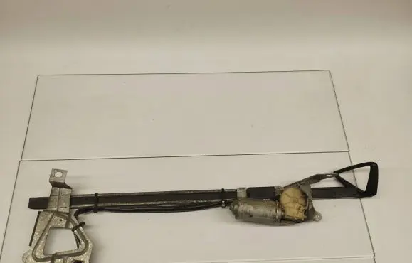 Mercedes-Benz E W124 Seat belt height adjuster 1248600682