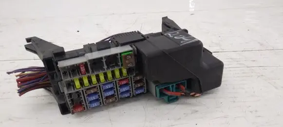 Volvo XC70 Fuse module 3800159HWB