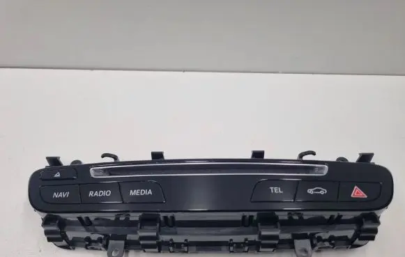Mercedes-Benz C W205 Radio/GPS head unit trim A2059055201 2059055201