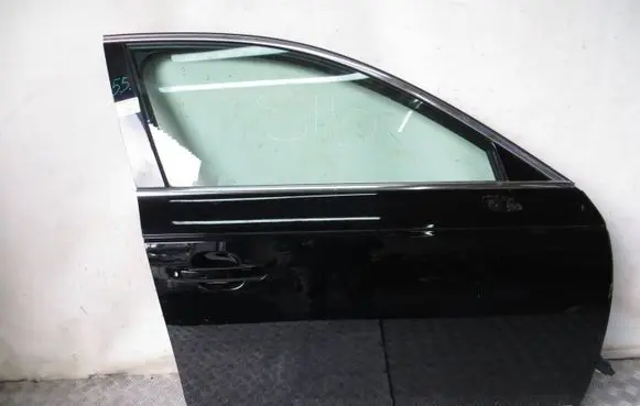Audi A4 S4 B9 Front door