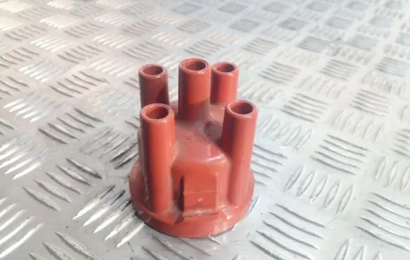 Volkswagen Polo III 6N 6N2 6NF Spark distributor cap 1235522443