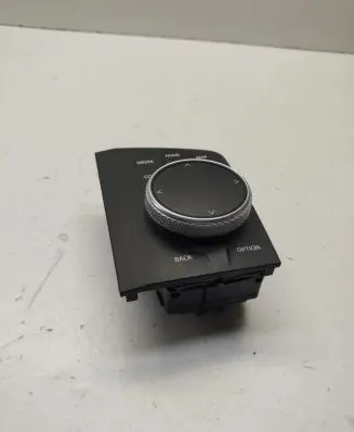 BMW 3 G20 G21 Head unit multimedia control 5A32A42 65825A32A42 160466